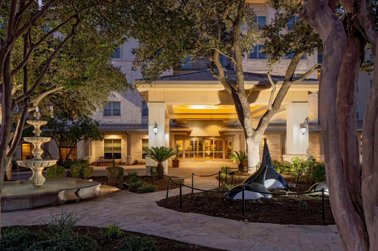 Hilton San Antonio Hill Country Hotel Exterior foto