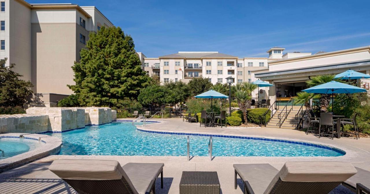 Hilton San Antonio Hill Country Hotel Exterior foto